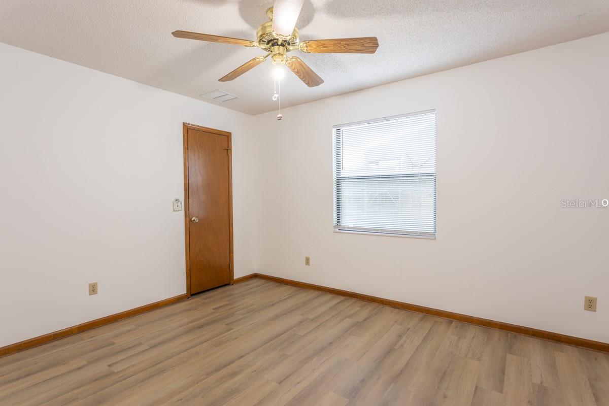 Image 25 of 48 For 14180 Hampton Fallas Drive N