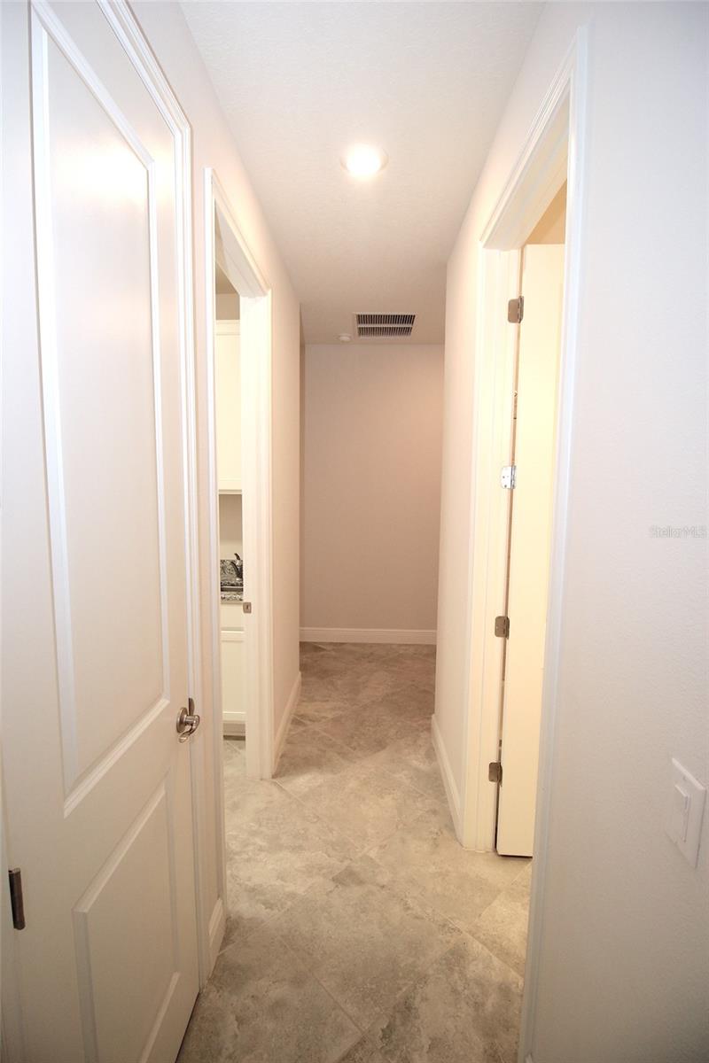 Image 49 of 73 For 109 Huntington Place