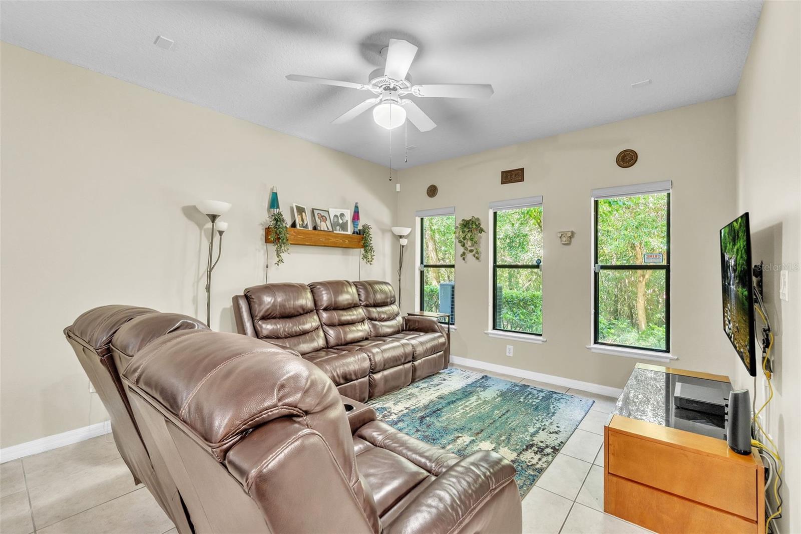 Image 15 of 41 For 3430 Windsor Lake Circle