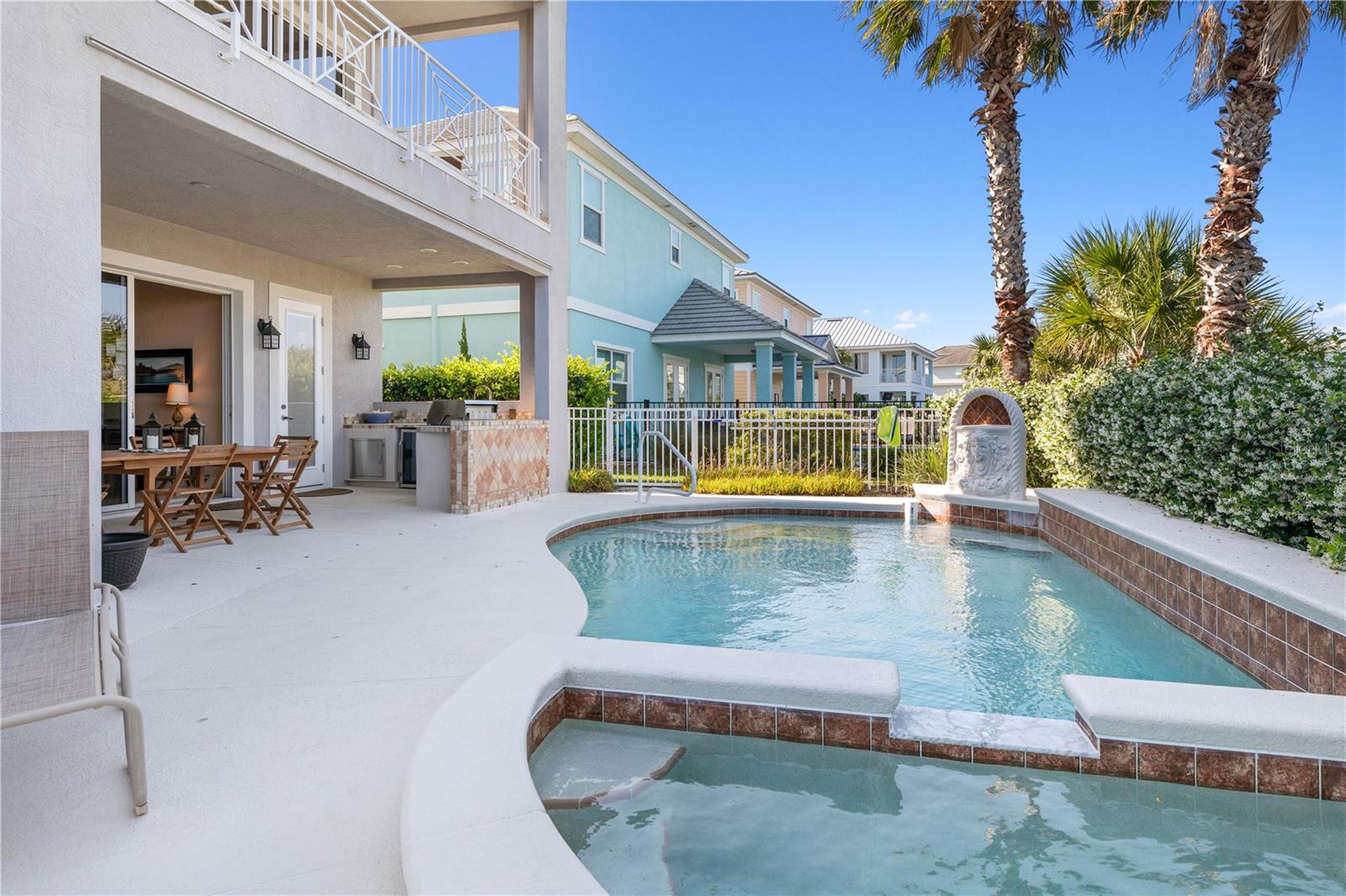 Image 14 of 85 For 12 Cinnamon Beach Way