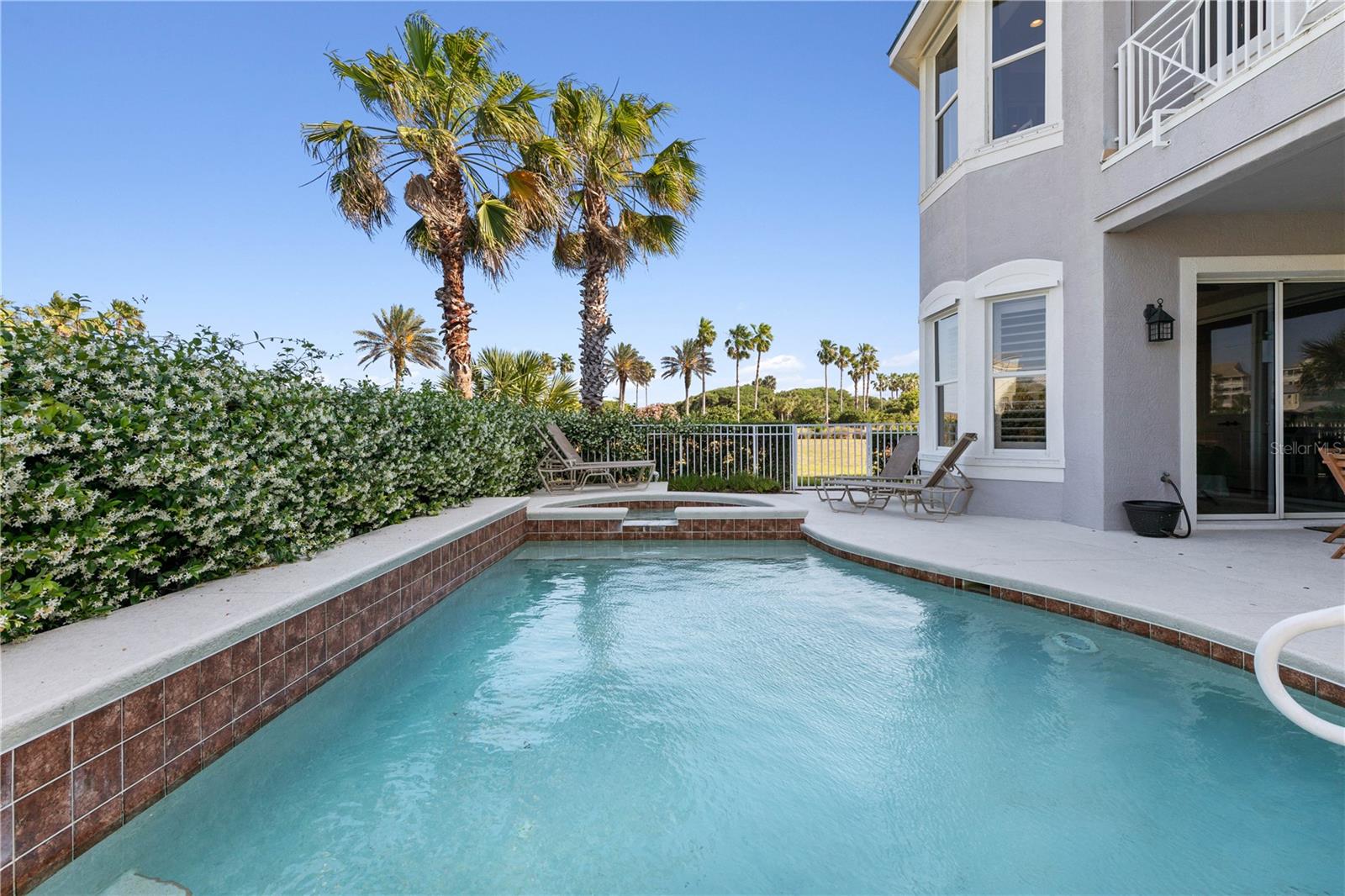 Image 4 of 85 For 12 Cinnamon Beach Way
