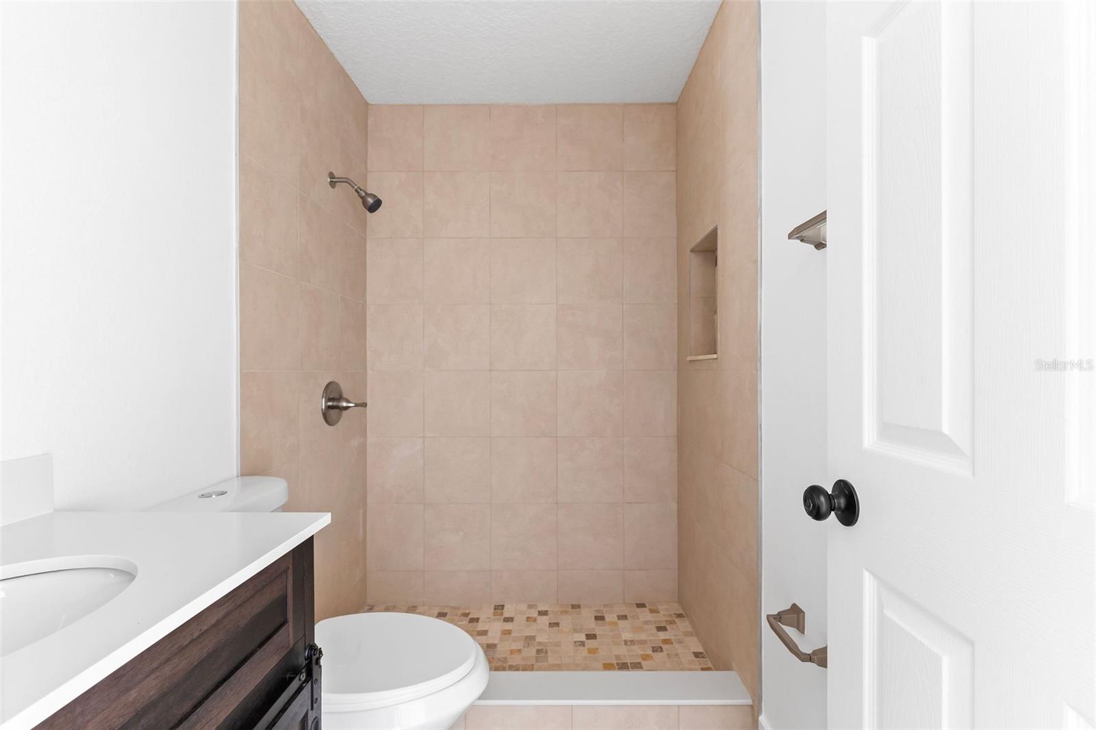 Image 21 of 34 For 21 Rockefeller Drive