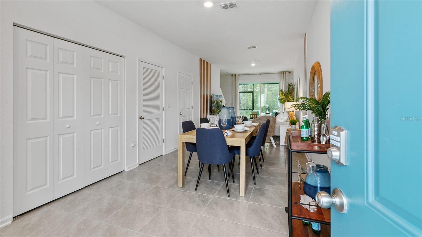 Image 4 of 49 For 45 Montellano Road