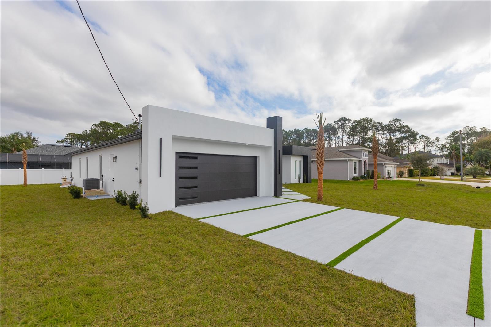 Image 47 of 50 For 9 Edison Lane