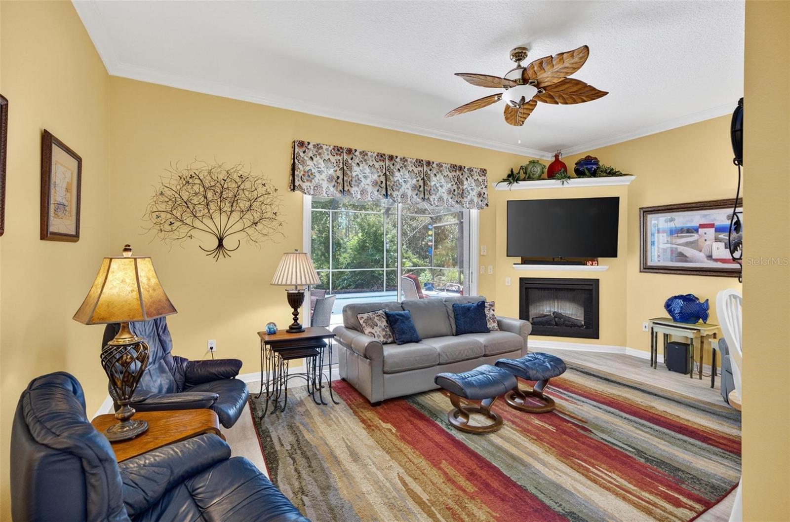Image 12 of 42 For 24 Saint Andrews Court