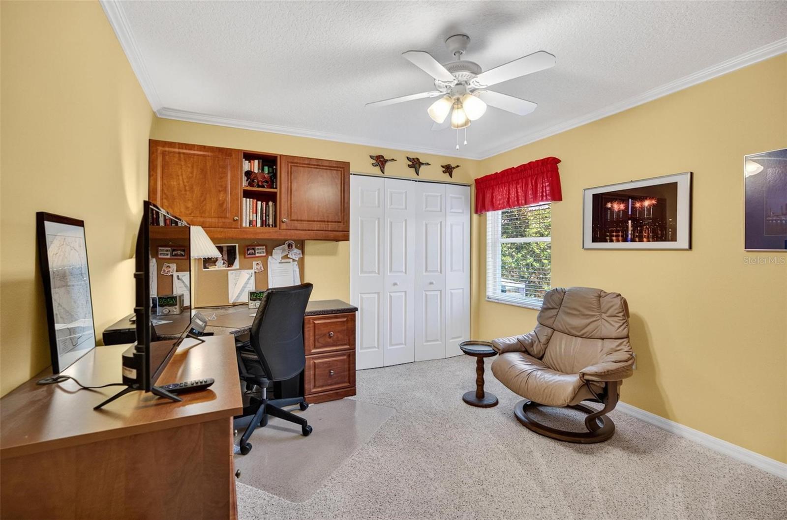 Image 30 of 42 For 24 Saint Andrews Court