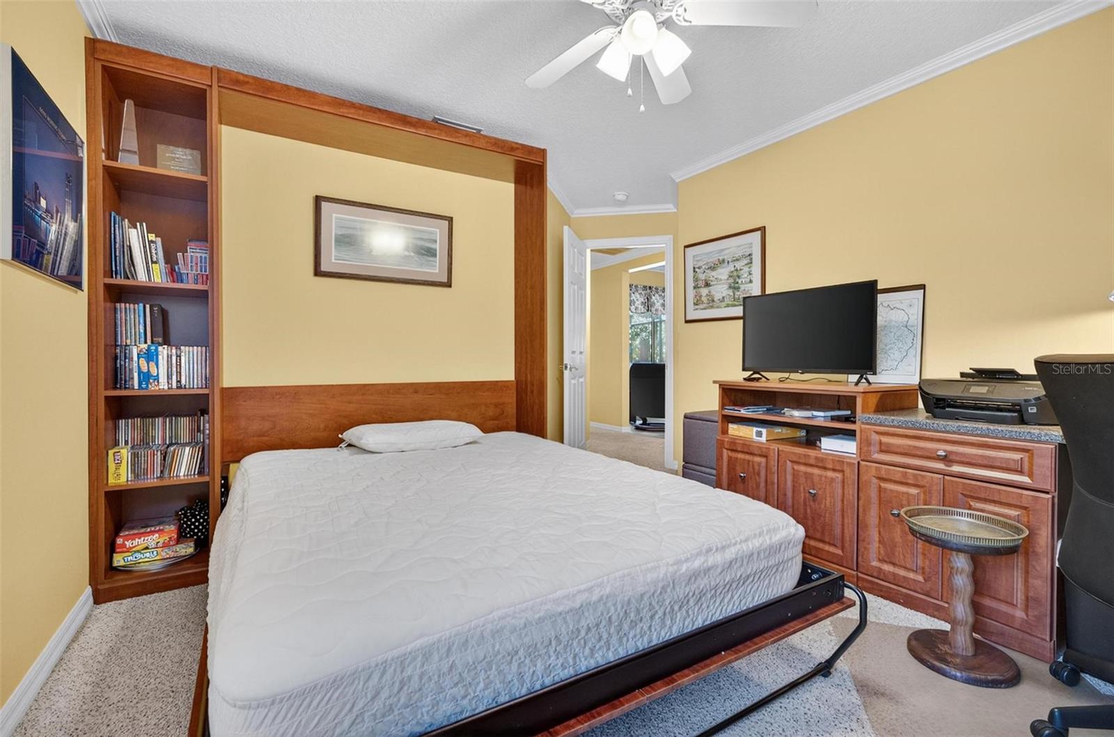 Image 32 of 42 For 24 Saint Andrews Court