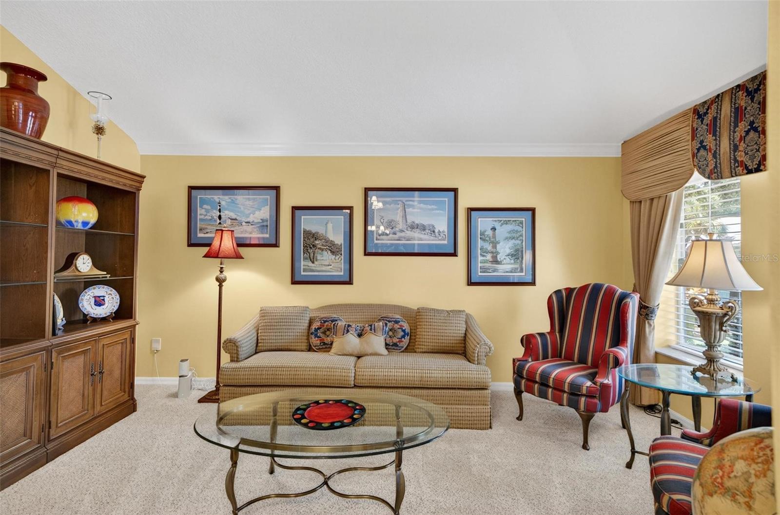 Image 9 of 42 For 24 Saint Andrews Court