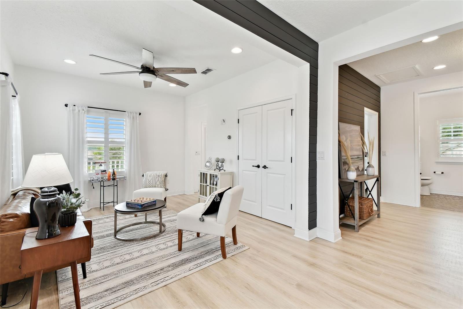 Image 33 of 90 For 258 Haas Avenue