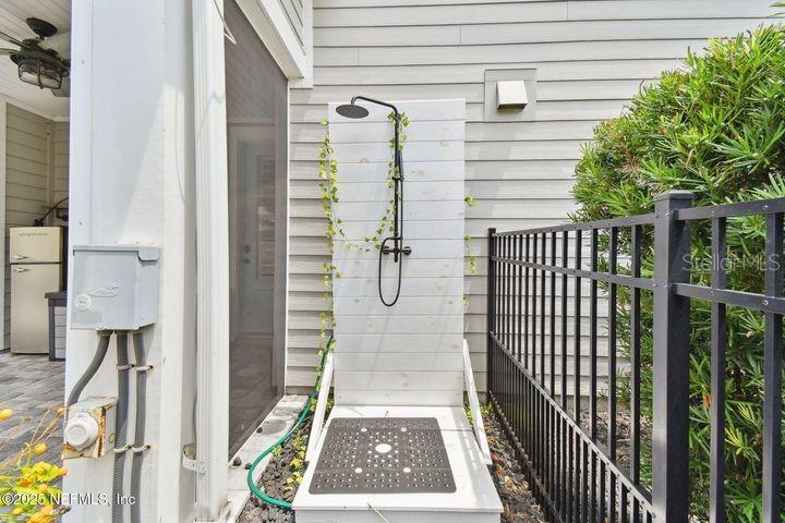Image 69 of 90 For 258 Haas Avenue