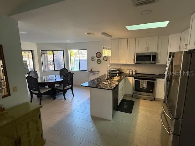 Image 9 of 21 For 40 Comanche Court