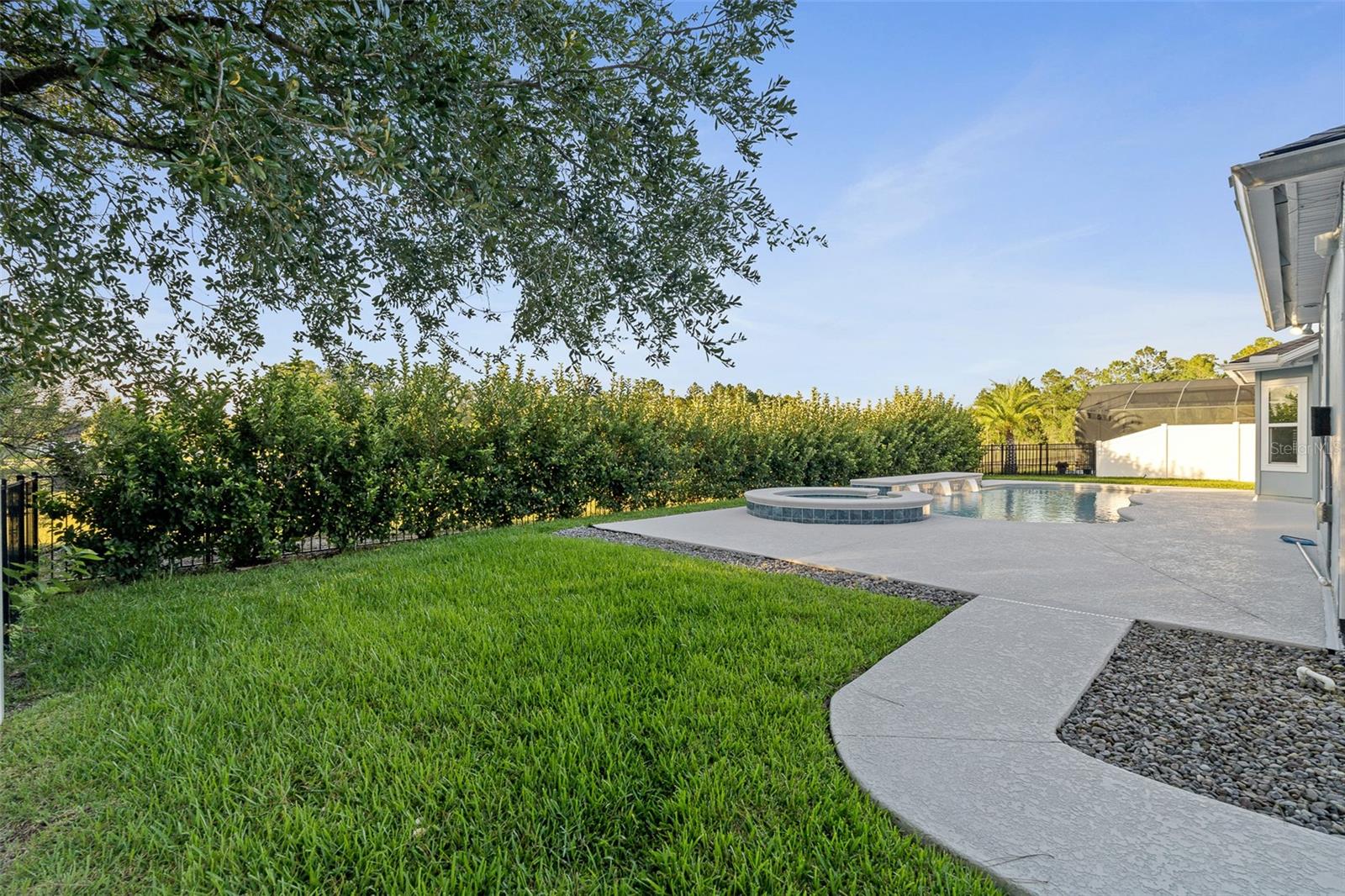Image 49 of 64 For 310 Grand Reserve Drive