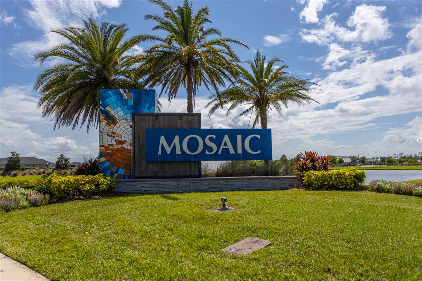 Image 2 of 45 For 160 Mosaic Boulevard