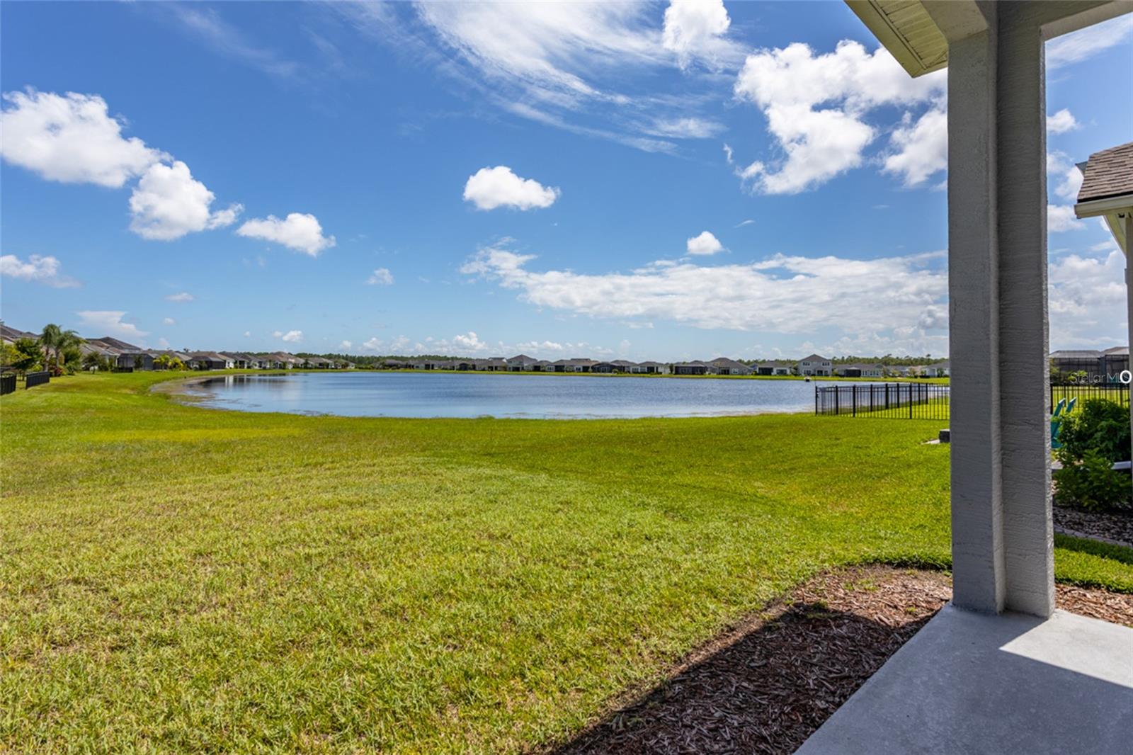 Image 4 of 45 For 160 Mosaic Boulevard