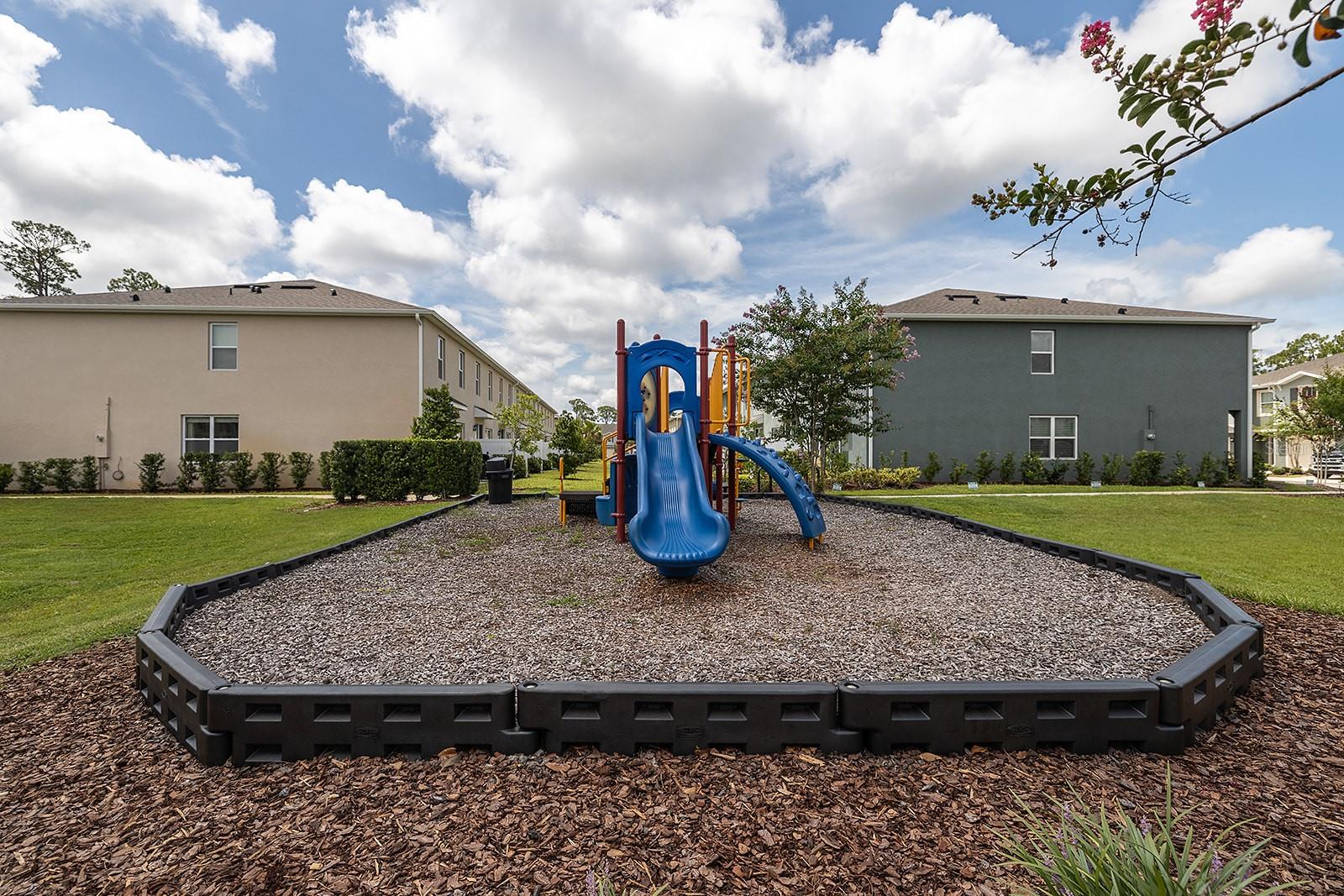Image 27 of 27 For 13 Bella Lago Circle
