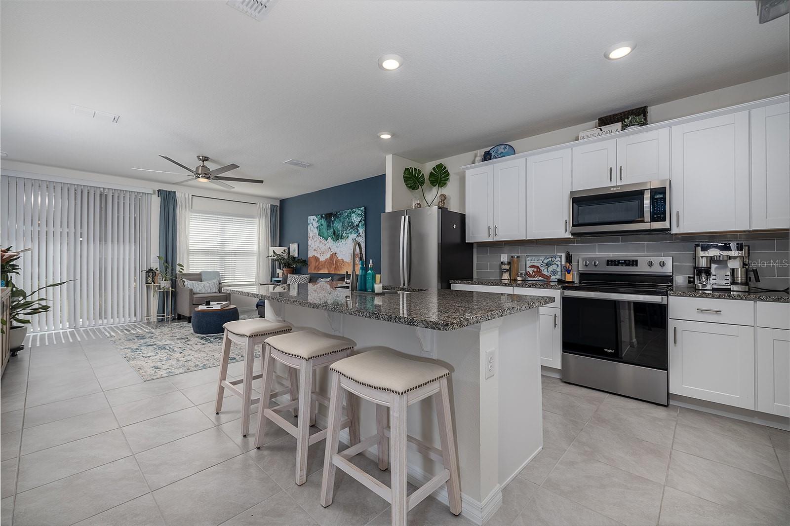 Image 9 of 27 For 13 Bella Lago Circle