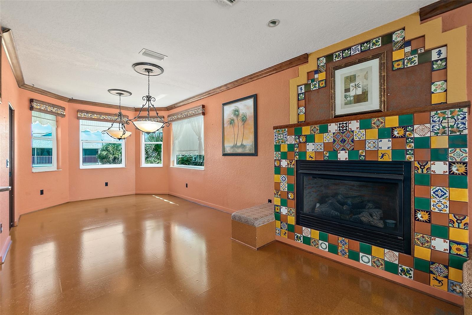 Image 43 of 90 For 54 Ocean St  