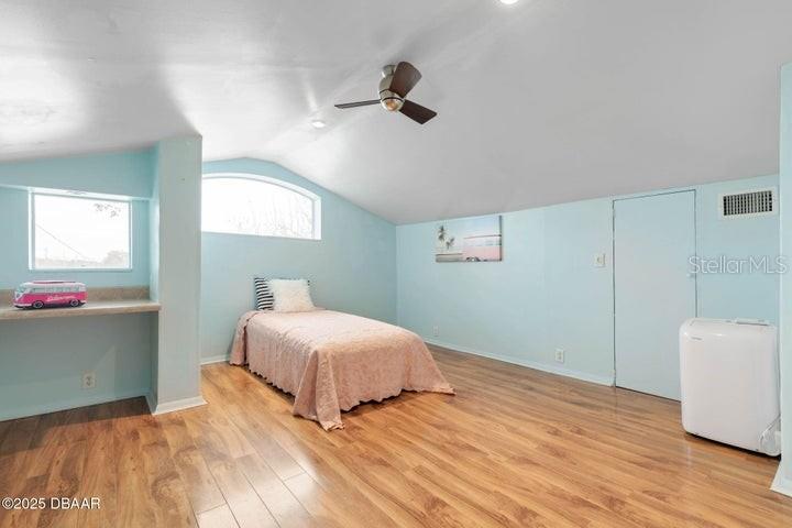 Image 21 of 41 For 67 Ormond Shores Drive