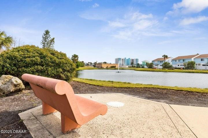 Image 33 of 41 For 67 Ormond Shores Drive