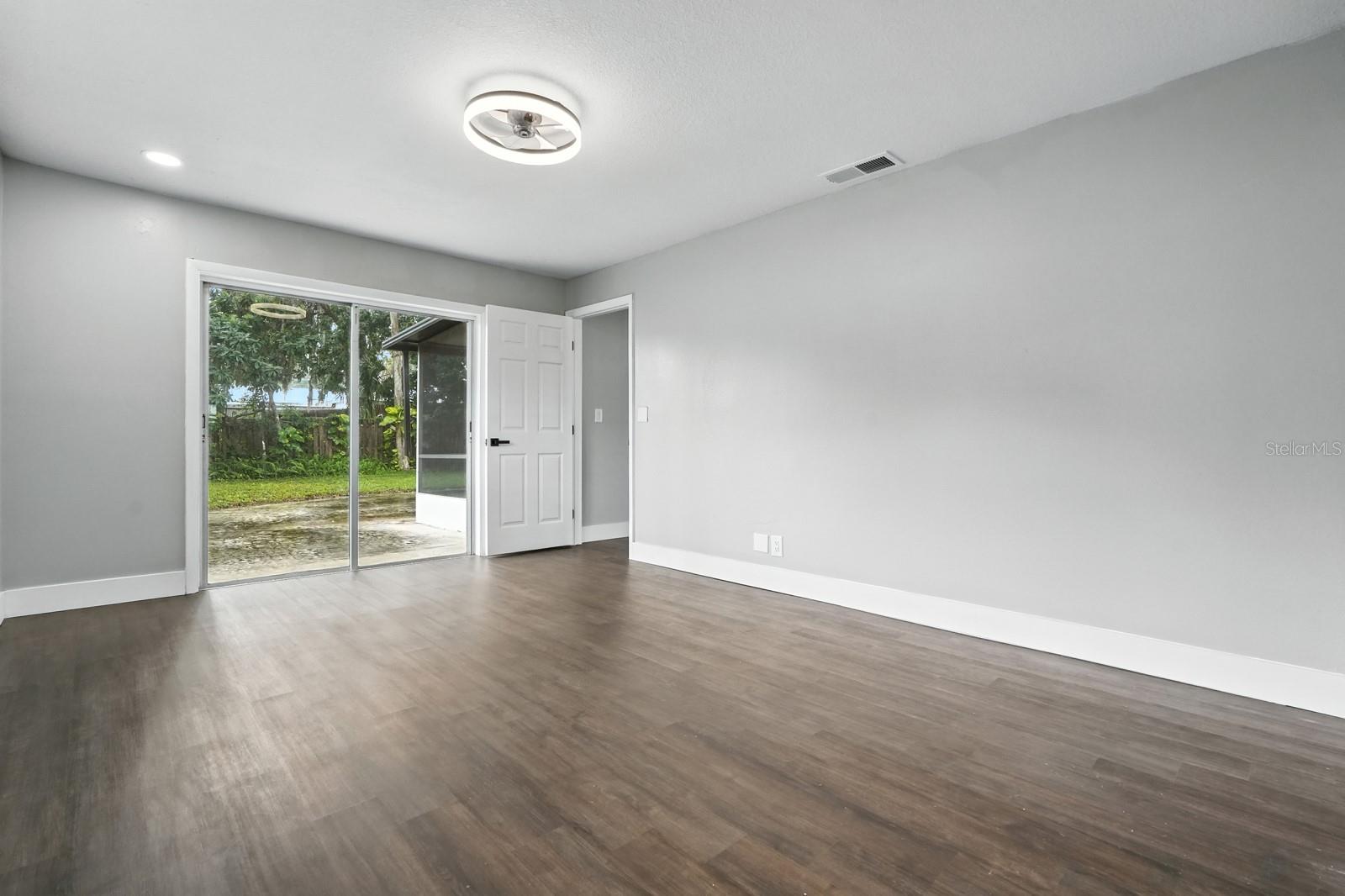 Image 14 of 40 For 3722 Paige Street