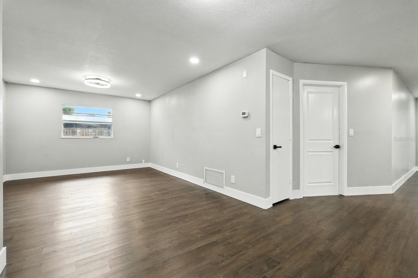 Image 17 of 40 For 3722 Paige Street