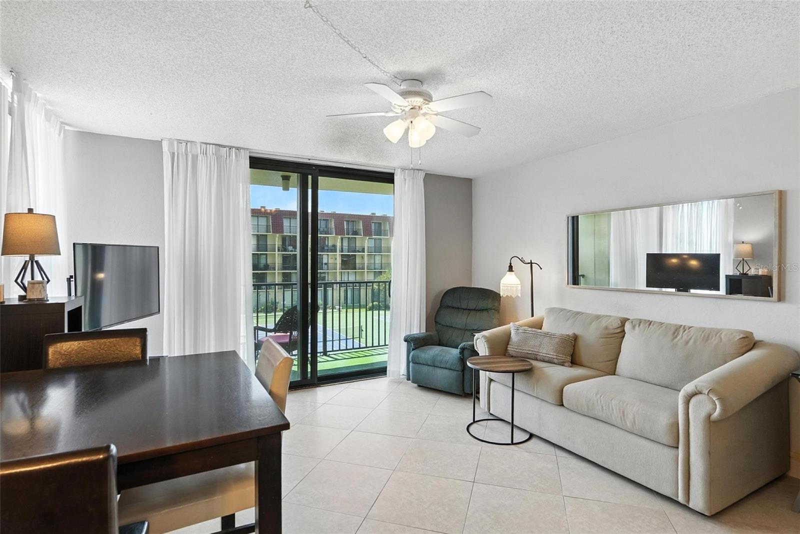 Image 13 of 31 For 1437 Atlantic Avenue 310