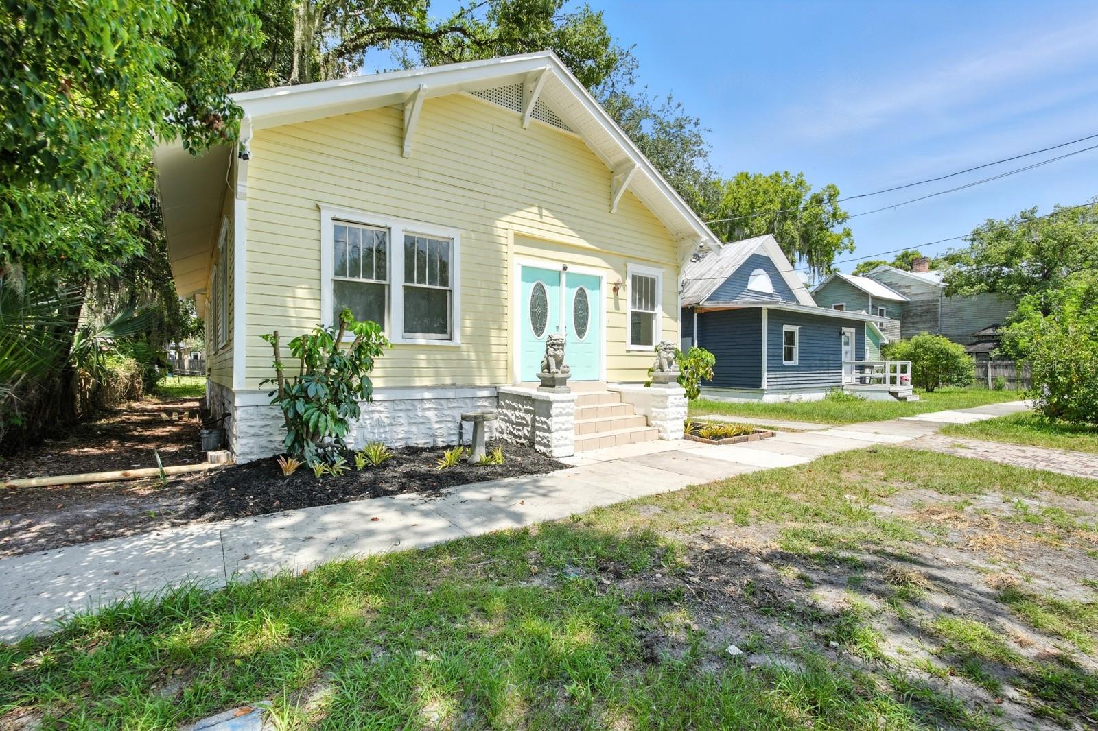 Image 3 of 30 For 412 Madison Street