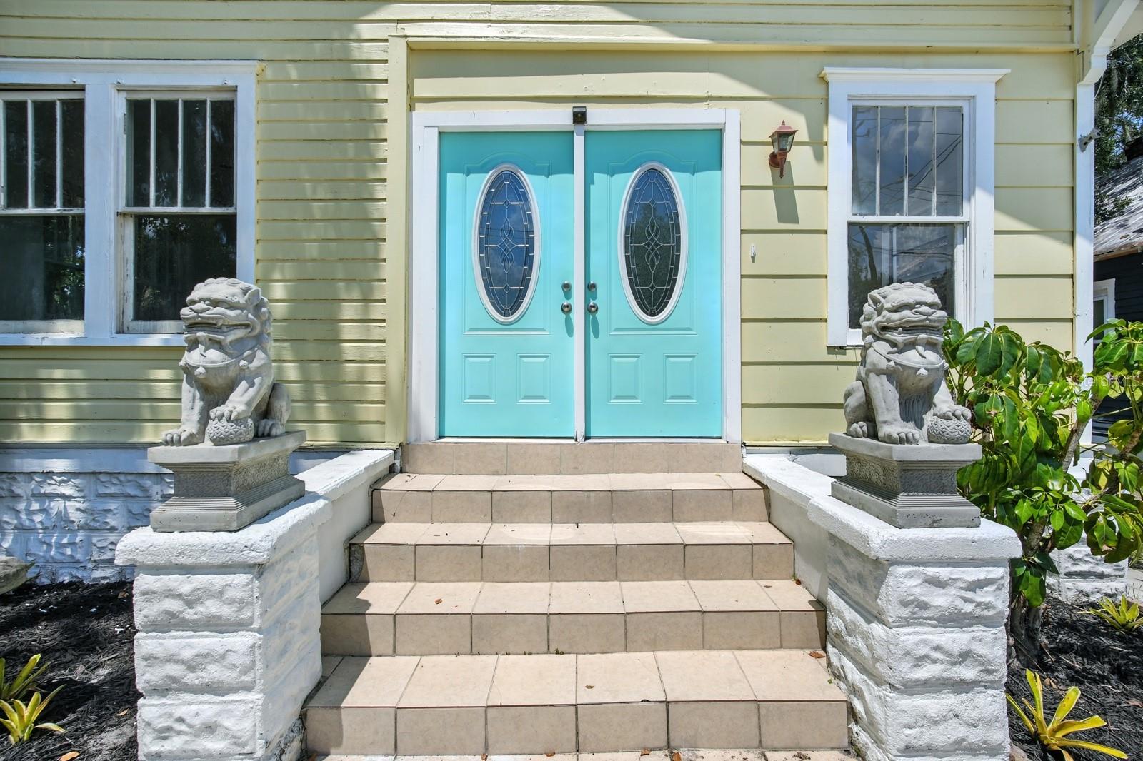 Image 4 of 30 For 412 Madison Street