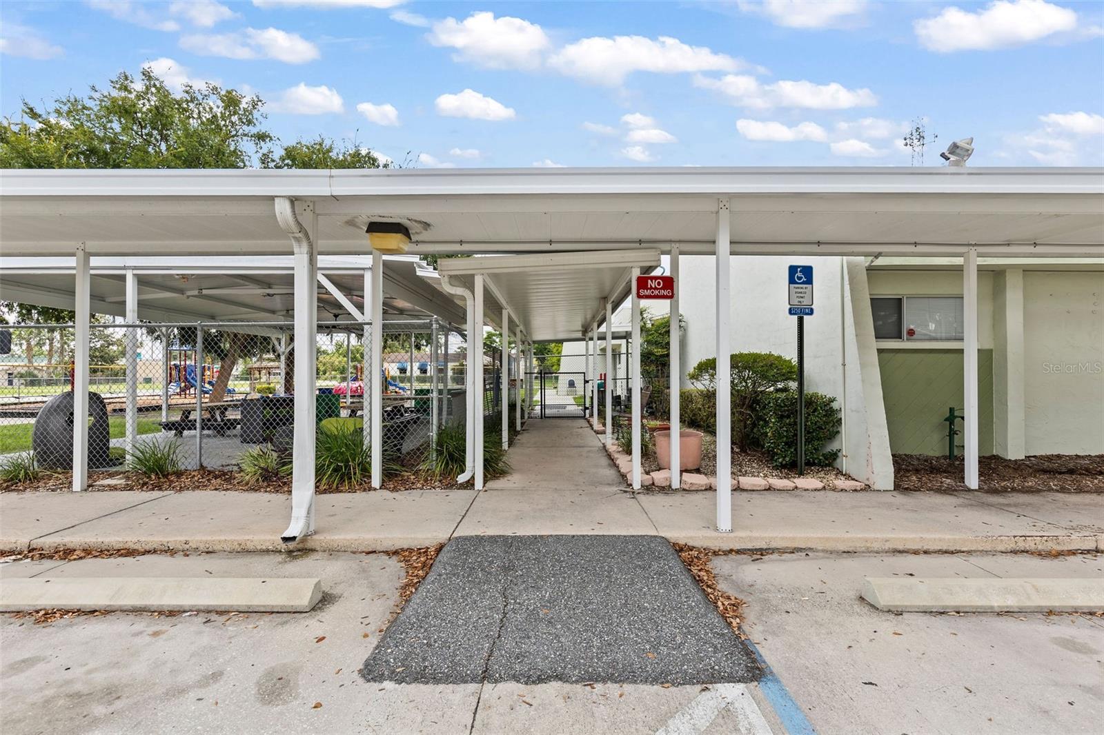 Image 12 of 83 For 258 Columbia Avenue