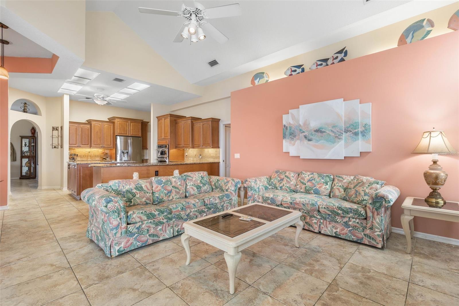 Image 10 of 66 For 4 Cherry Court