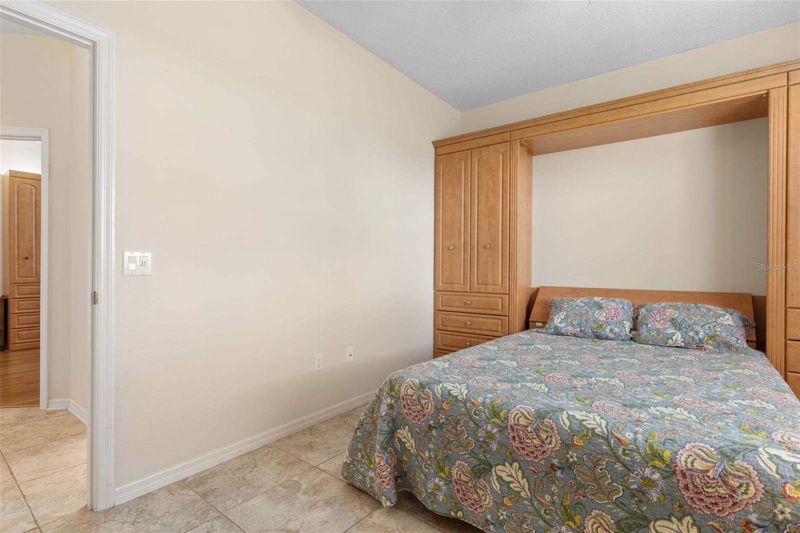 Image 41 of 66 For 4 Cherry Court