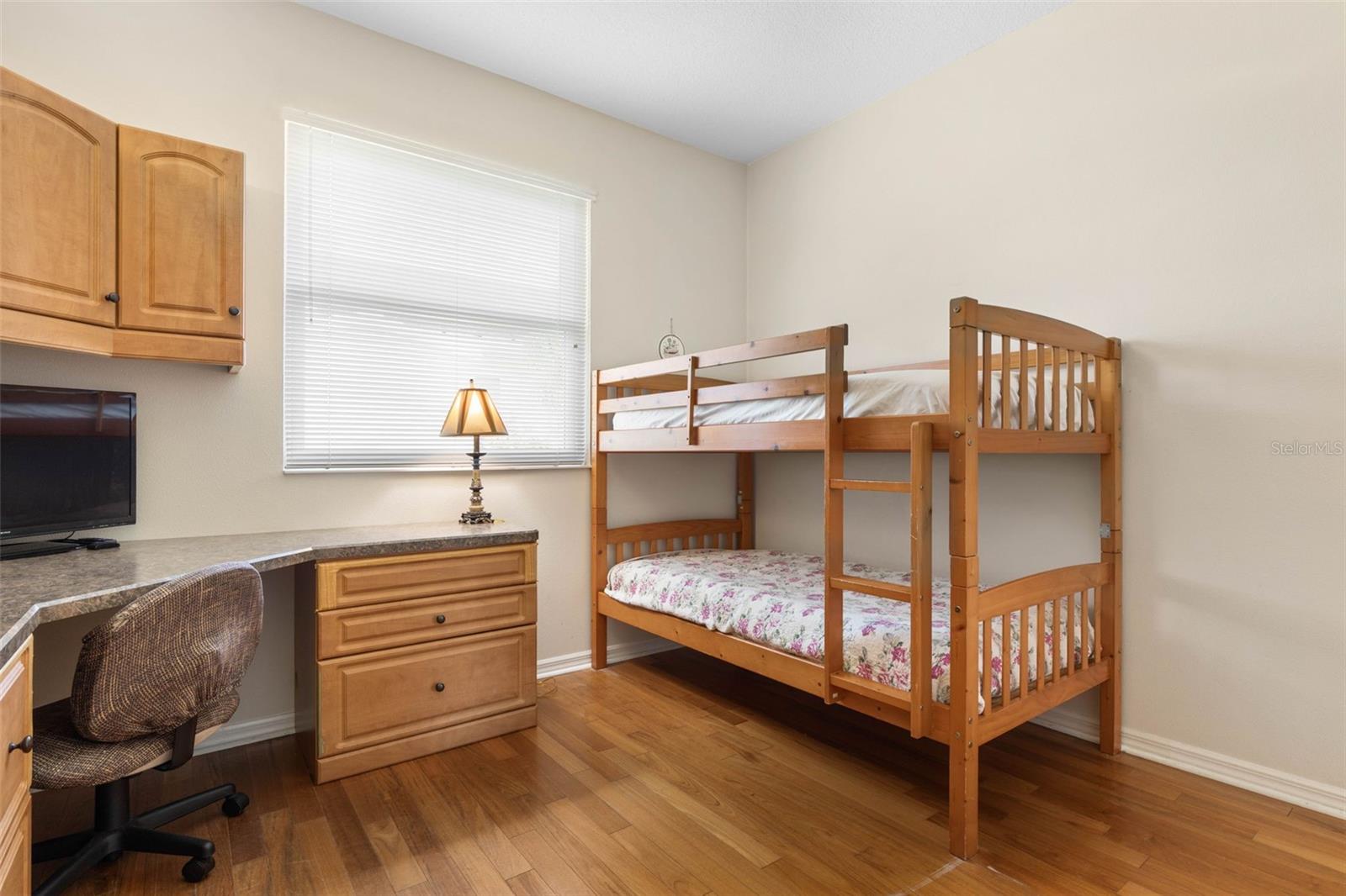 Image 44 of 66 For 4 Cherry Court