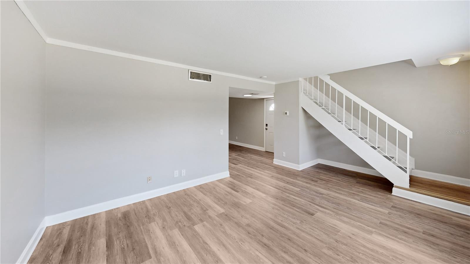 Image 4 of 36 For 1815 Clearbrooke Drive