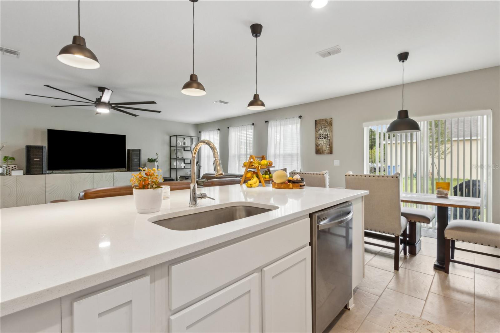Image 14 of 67 For 1659 Andover Ridge Drive