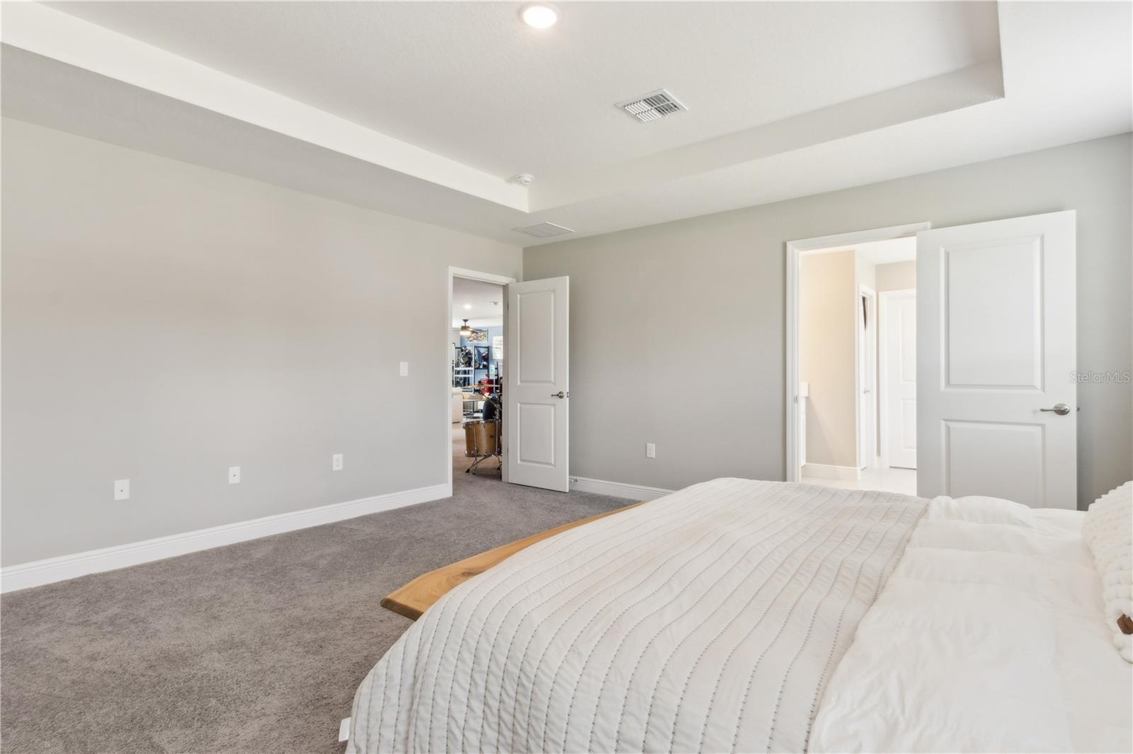 Image 36 of 67 For 1659 Andover Ridge Drive