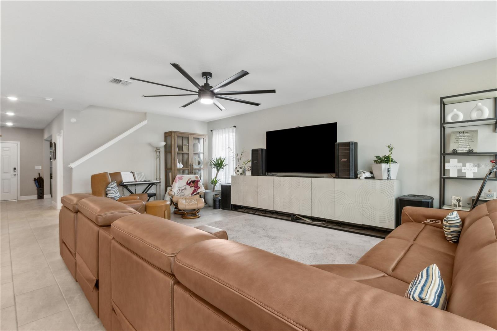 Image 9 of 67 For 1659 Andover Ridge Drive