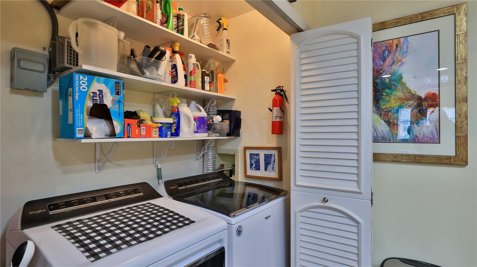 Image 10 of 25 For 46 Captains Walk