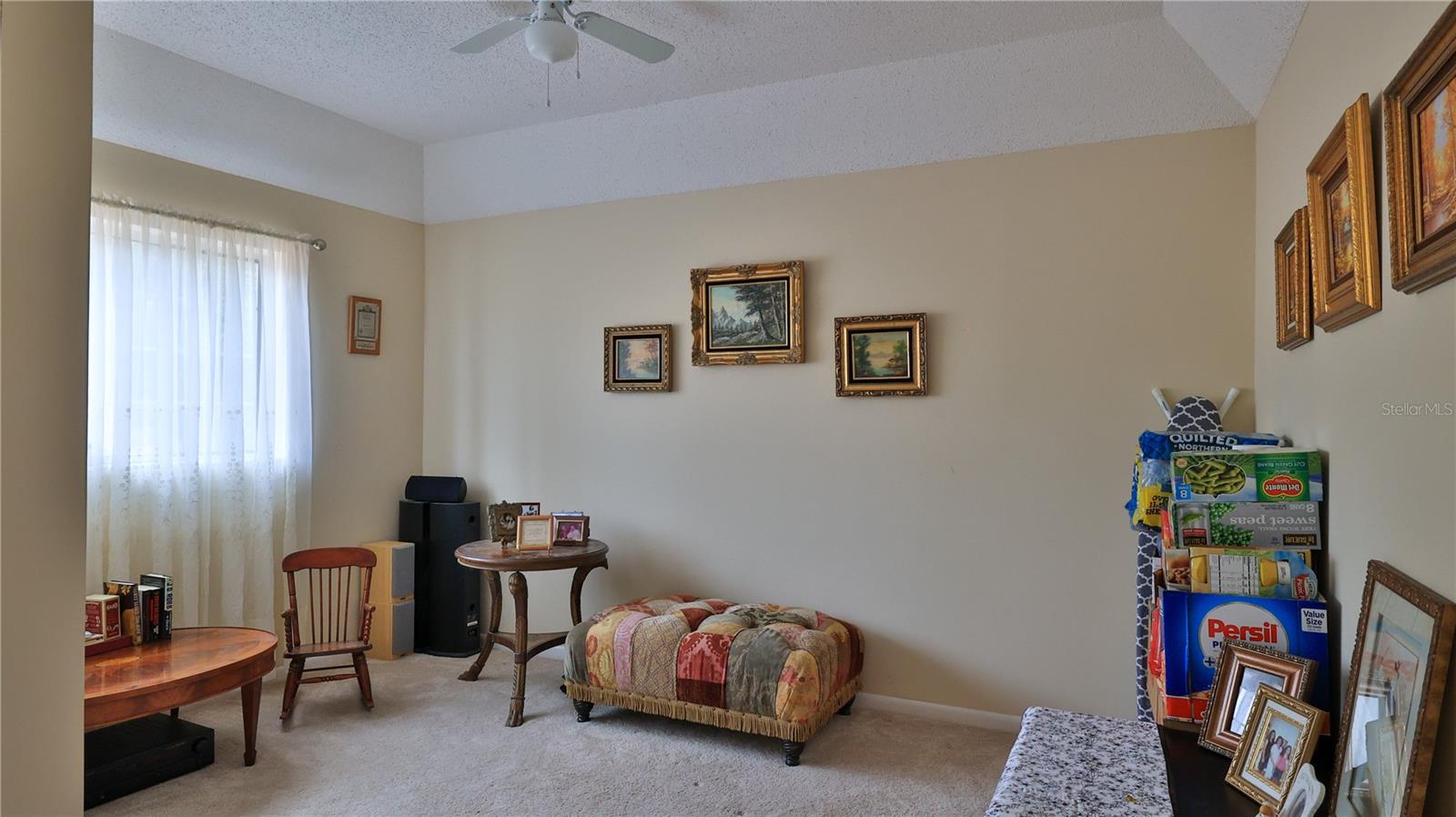 Image 20 of 25 For 46 Captains Walk