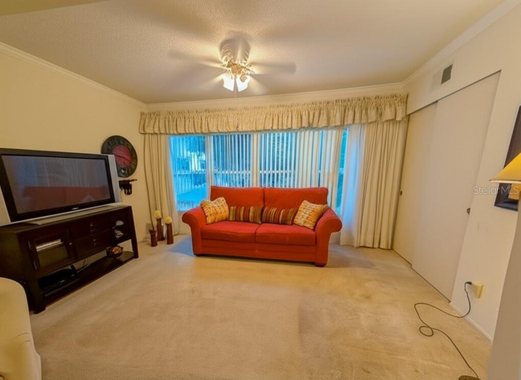Image 7 of 12 For 2351 Irish Lane 35