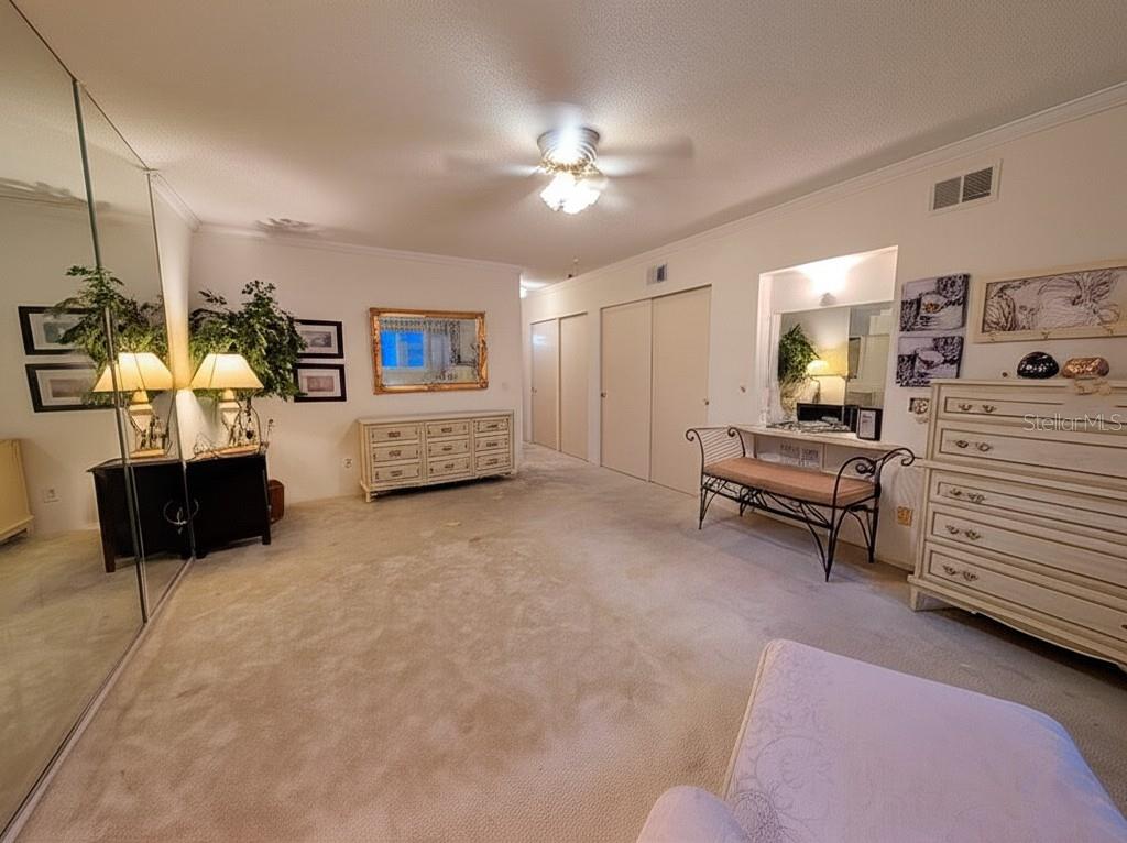 Image 9 of 12 For 2351 Irish Lane 35