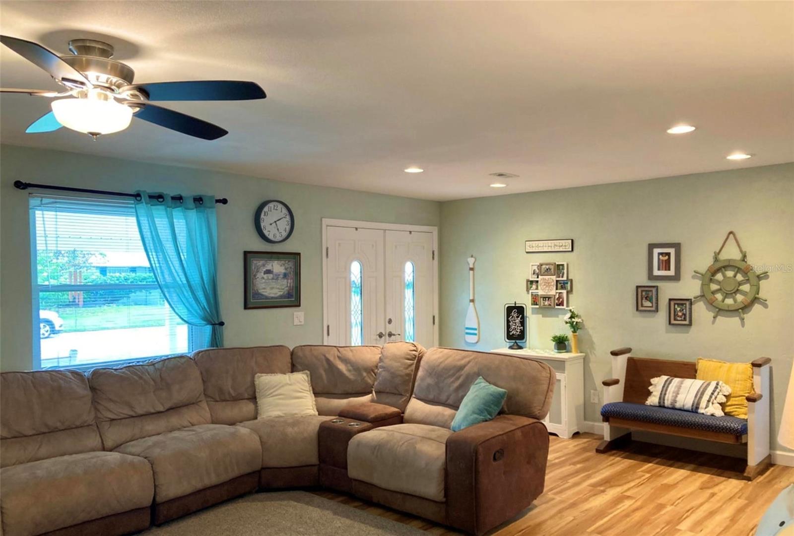 Image 10 of 26 For 3009 Anchor Drive