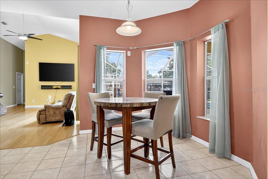 Image 12 of 34 For 13 Pershing Lane