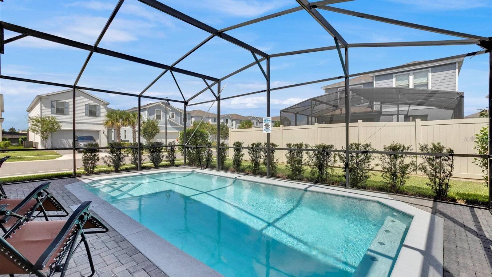 Image 11 of 36 For 2462 Dubai Street