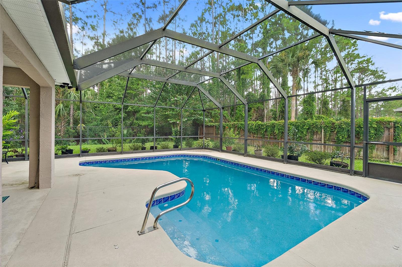 Image 3 of 43 For 18 Rykill Way
