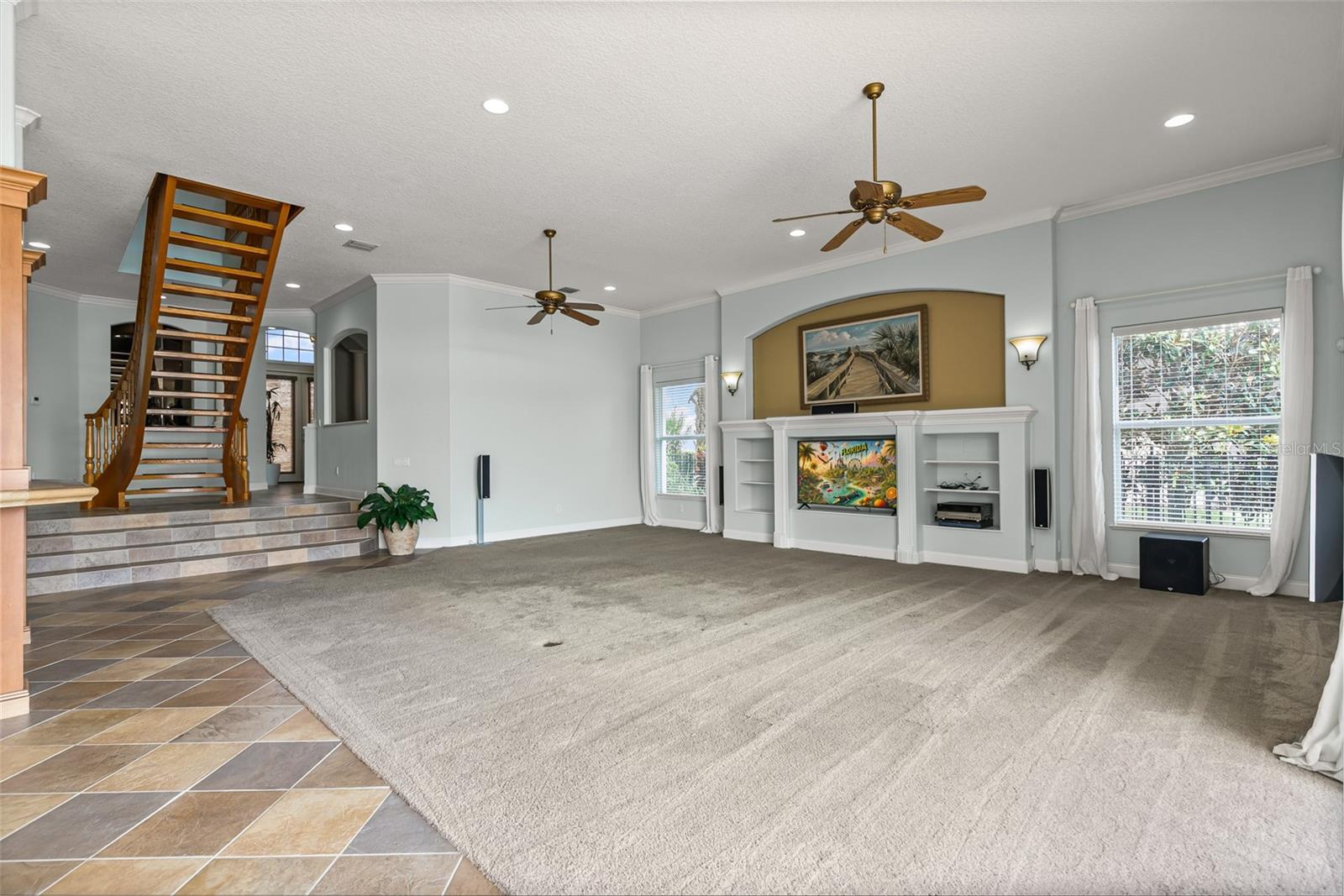 Image 11 of 46 For 24 Kingfisher Ln