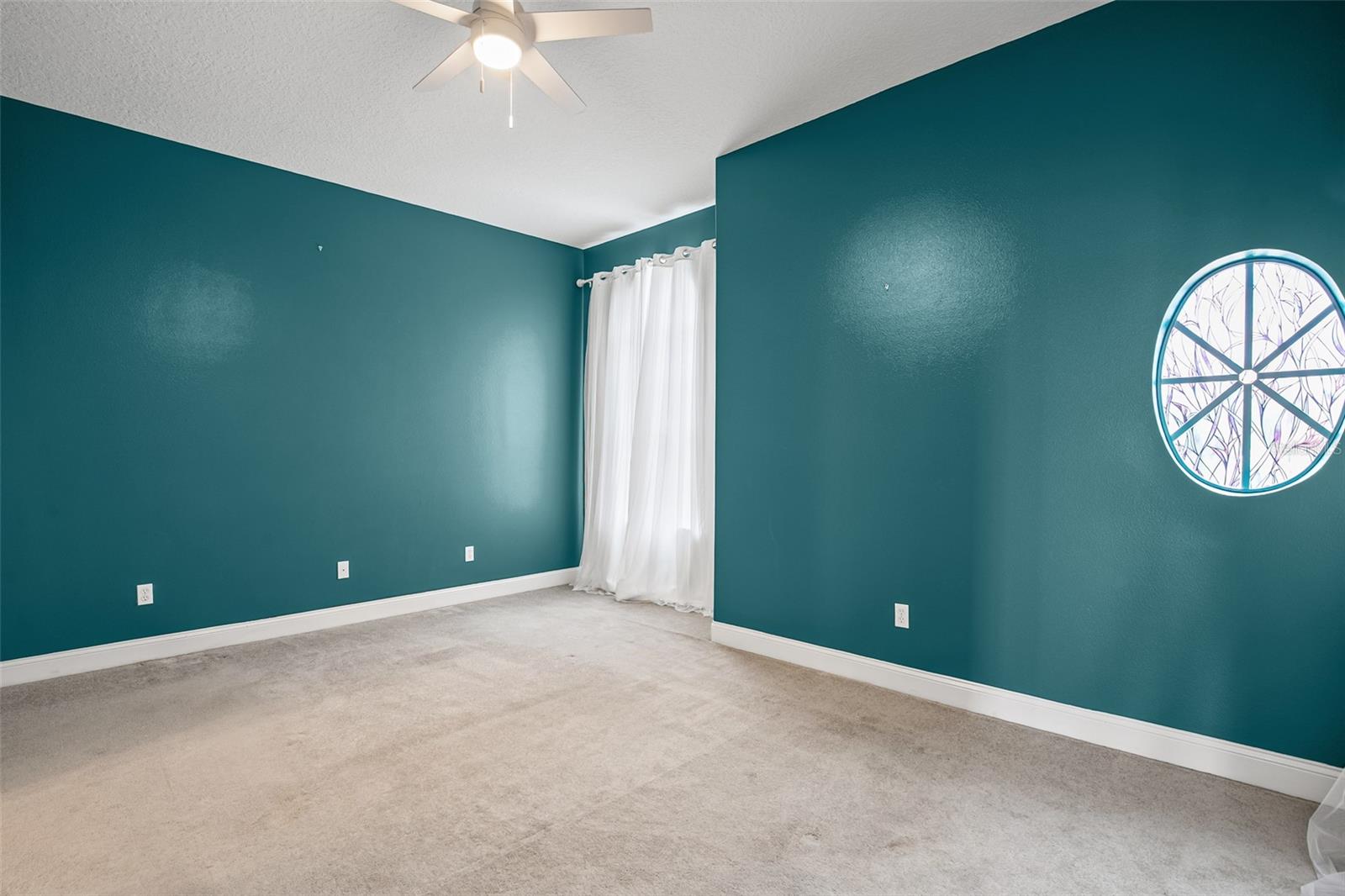Image 37 of 46 For 24 Kingfisher Ln