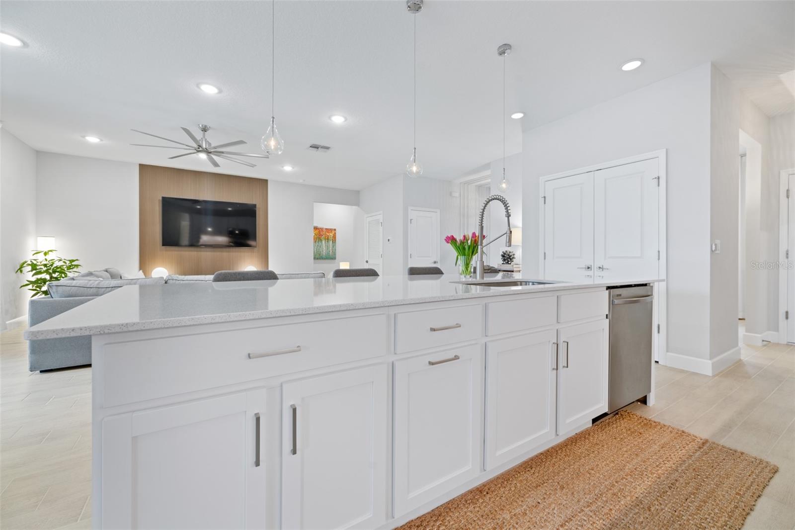 Image 9 of 40 For 139 Belleaire Drive