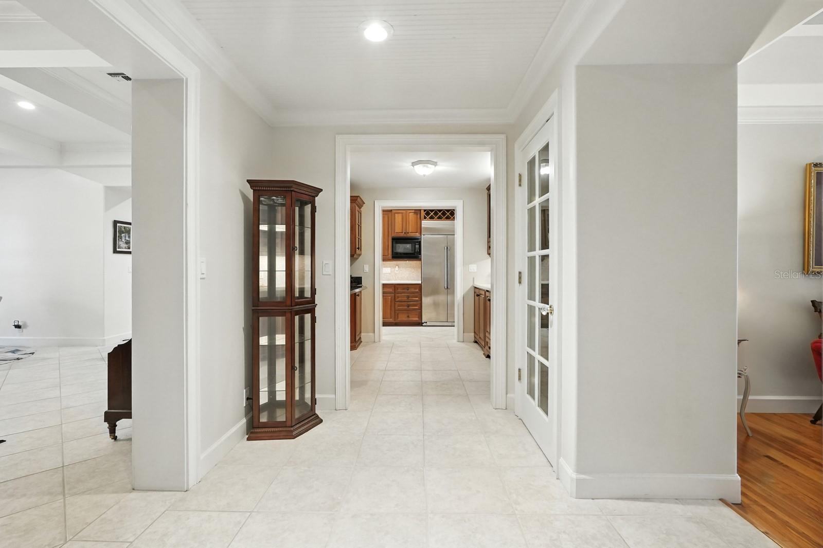 Image 22 of 88 For 360 John Anderson Drive