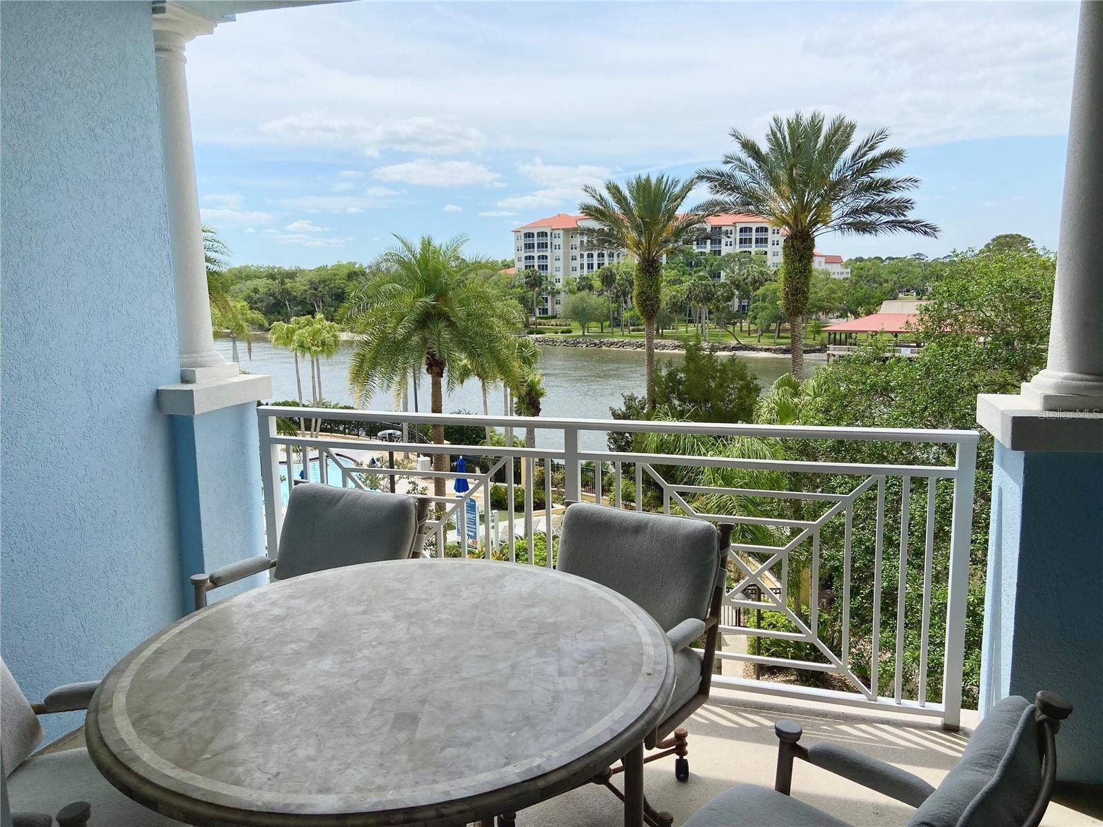 Image 31 of 47 For 102 Yacht Harbor Drive 375