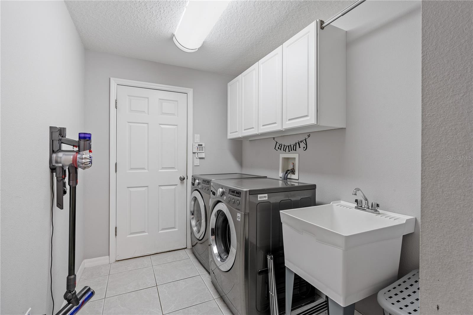 Image 36 of 62 For 32 Covington Lane